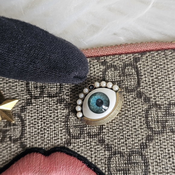 👁️ Gucci Card Case 👁️ - Picture 6 of 9
